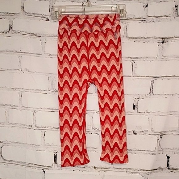 NWOT! Free People FP Movement Red Wave Yoga Leggings Size Extra Small / Small - Picture 2 of 6